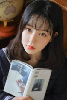 温碧霞惊变